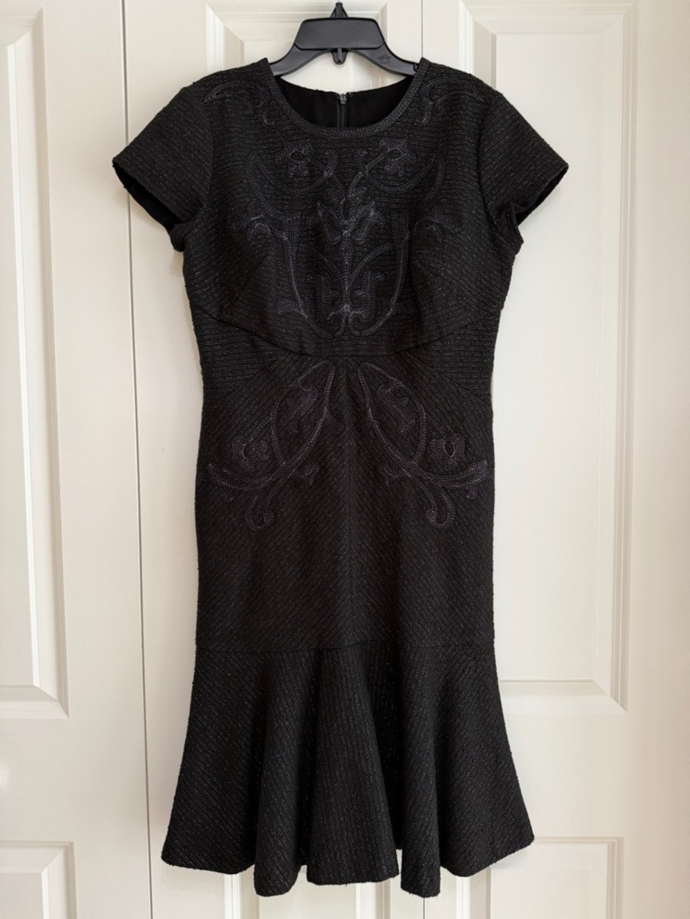 Black Textured Knit Dress w/ Silver Accents – Fit & Flare, Size M (US 6)